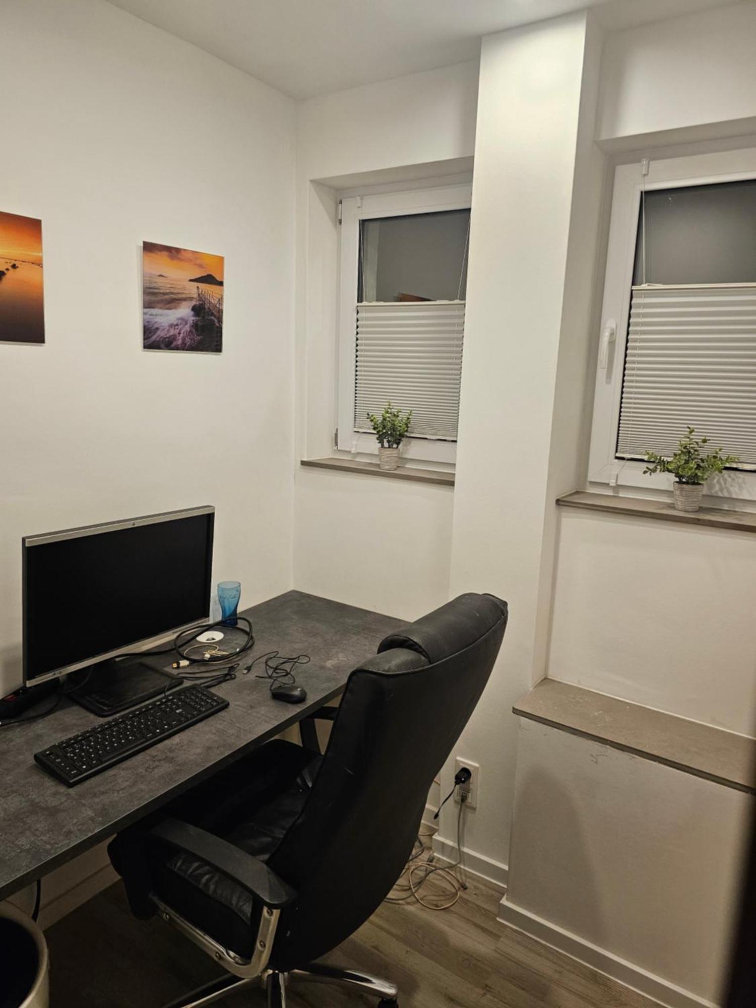 Lenny's Apartment